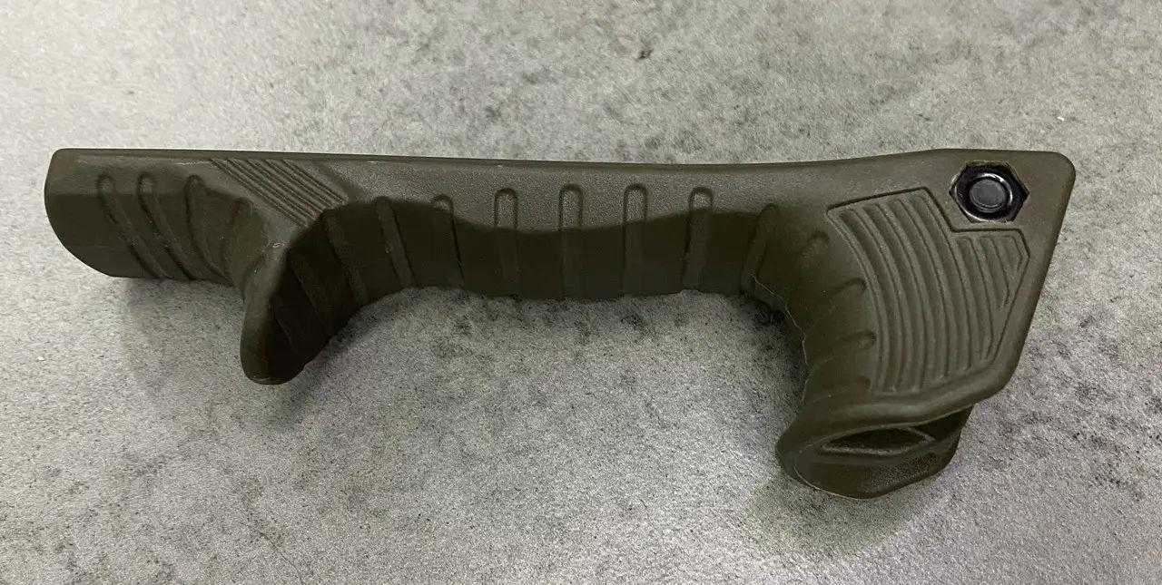 Рукоятка переноса огня DLG Tactical DLG-159 на Picatinny упор на цевье Олива (241858) - фото 2 Рукоятка переноса огня DLG Tactical DLG-159 на Picatinny упор на цевье Олива (241858) - фото 2