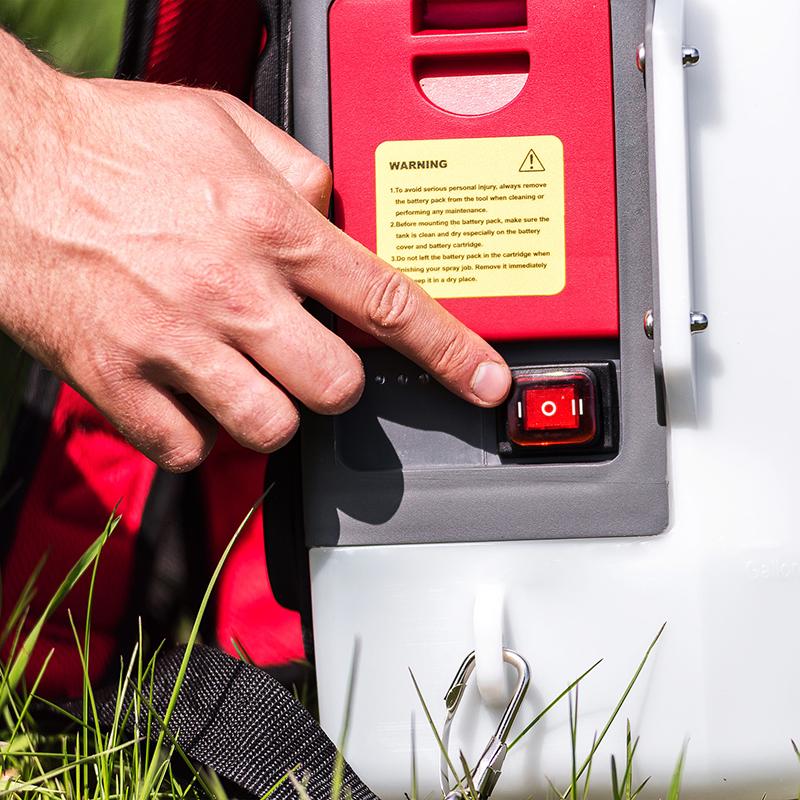 Оприскувач акумуляторний Worcraft CBS-S20LI з акумулятором 4А і зарядним 12 л (43126) - фото 10