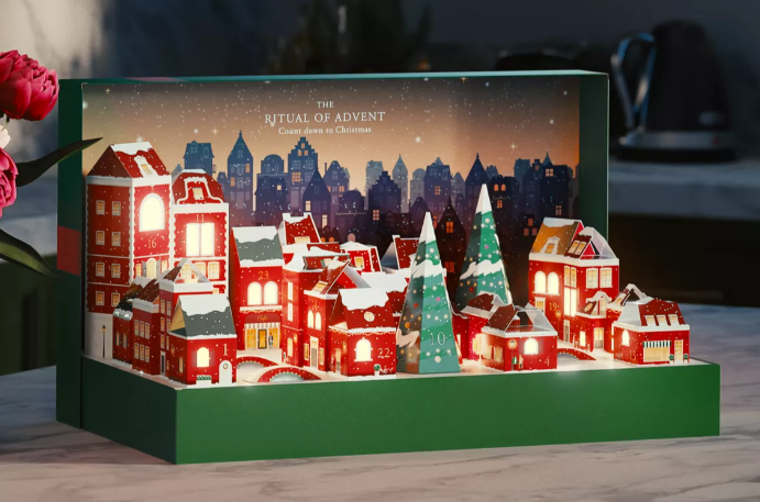 Адвент-календарь Rituals 3D Deluxe2024 с рождественскими гирляндами подарочный - фото 4 Адвент-календарь Rituals 3D Deluxe2024 с рождественскими гирляндами подарочный - фото 4