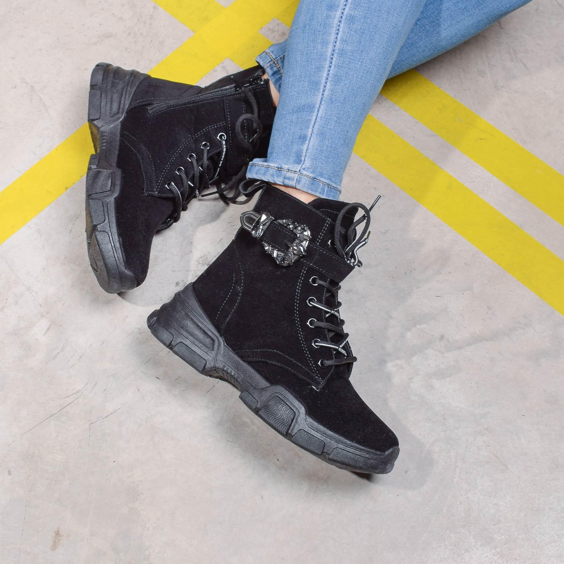 Ботинки женские на шнуровке с пряжкой 321560 р. 37 24 см