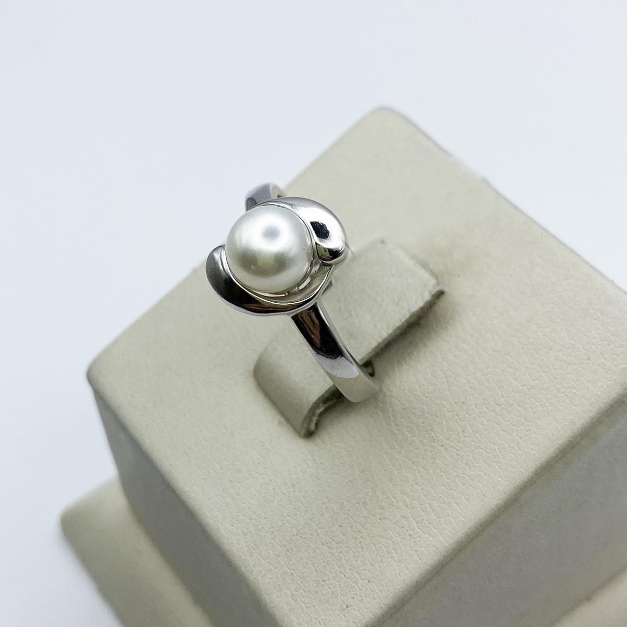 Каблучка срібна з перлами р. 16,5 3 г (1935713165)