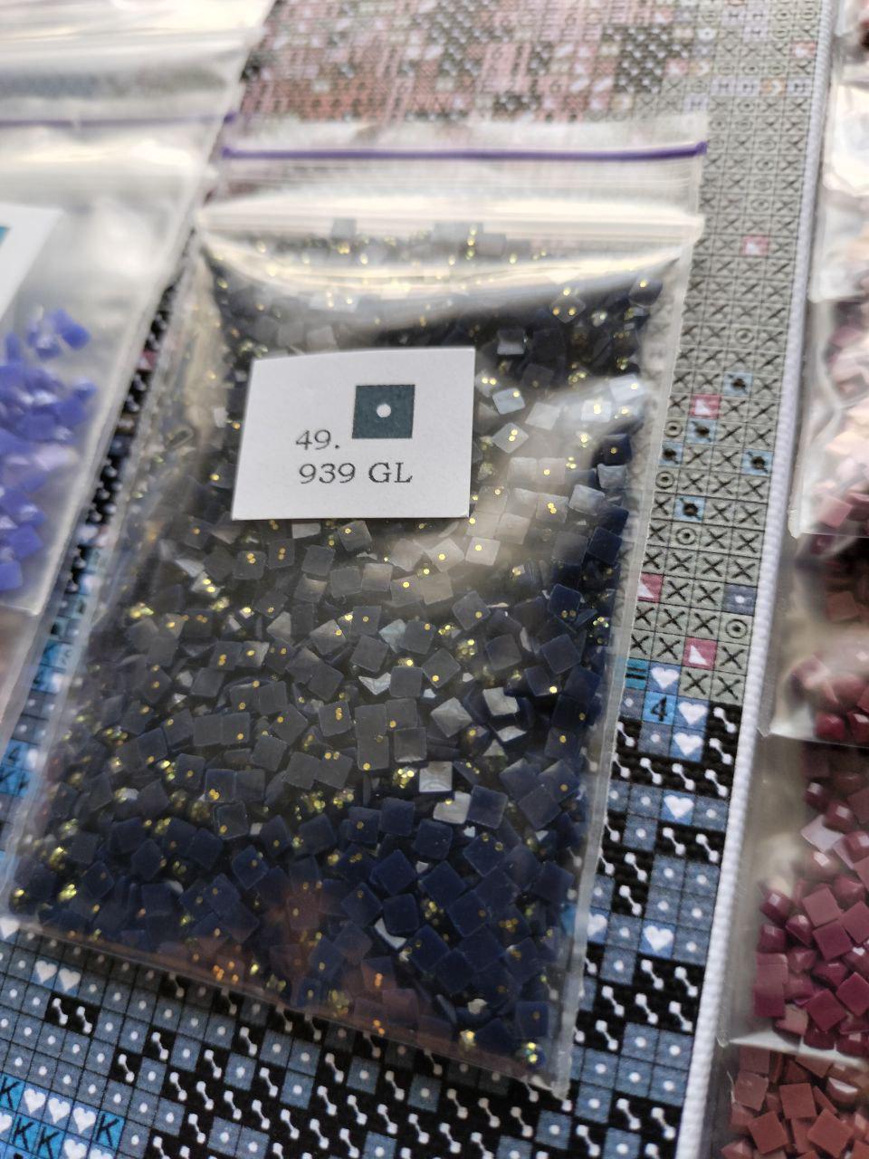 Набор алмазной мозаики АлМазка За гранью квадратные алмазы на подрамнике 40x65 см (АлМ-281) - фото 2 Набор алмазной мозаики АлМазка За гранью квадратные алмазы на подрамнике 40x65 см (АлМ-281) - фото 2