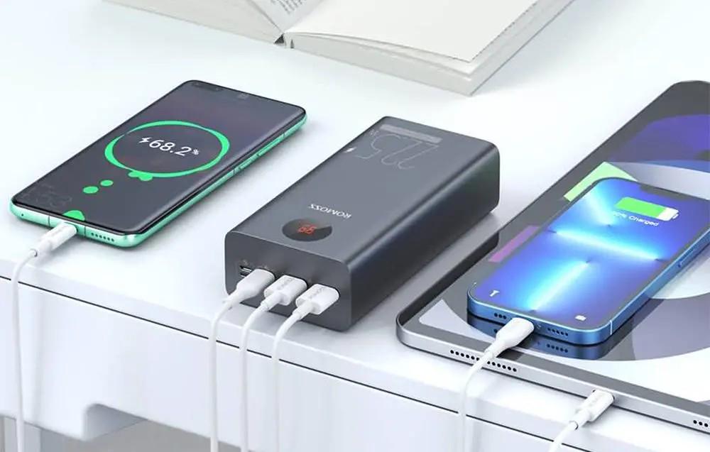 Повербанк Romoss 40000 mAh PEA40PF 22,5W Black (PEA40-152-2133H) - фото 6 Повербанк Romoss 40000 mAh PEA40PF 22,5W Black (PEA40-152-2133H) - фото 6