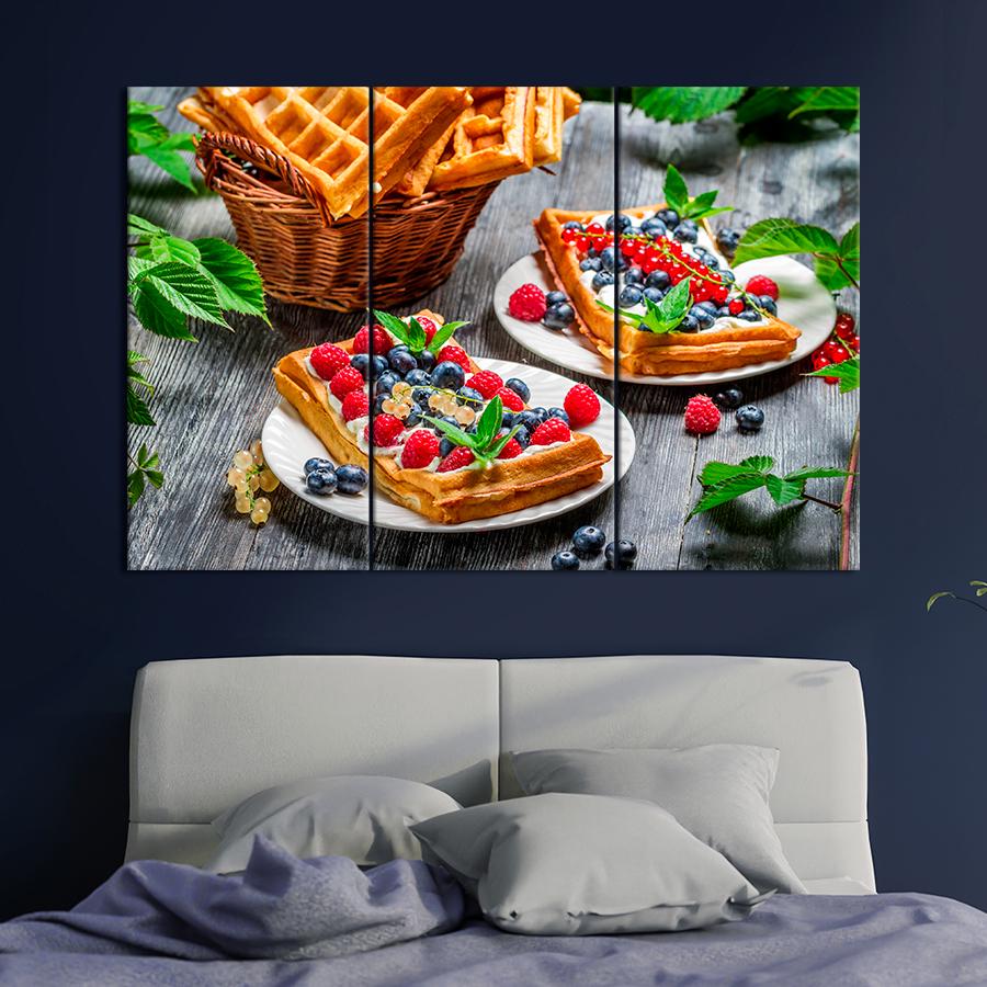 Настенний декор Яркие бельгийские вафли с ягодами 156x100 см (A546-3)