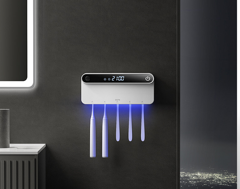 Стерилизатор-держатель для зубных щеток ультрафиолетовый с часами Белый (0251-1)