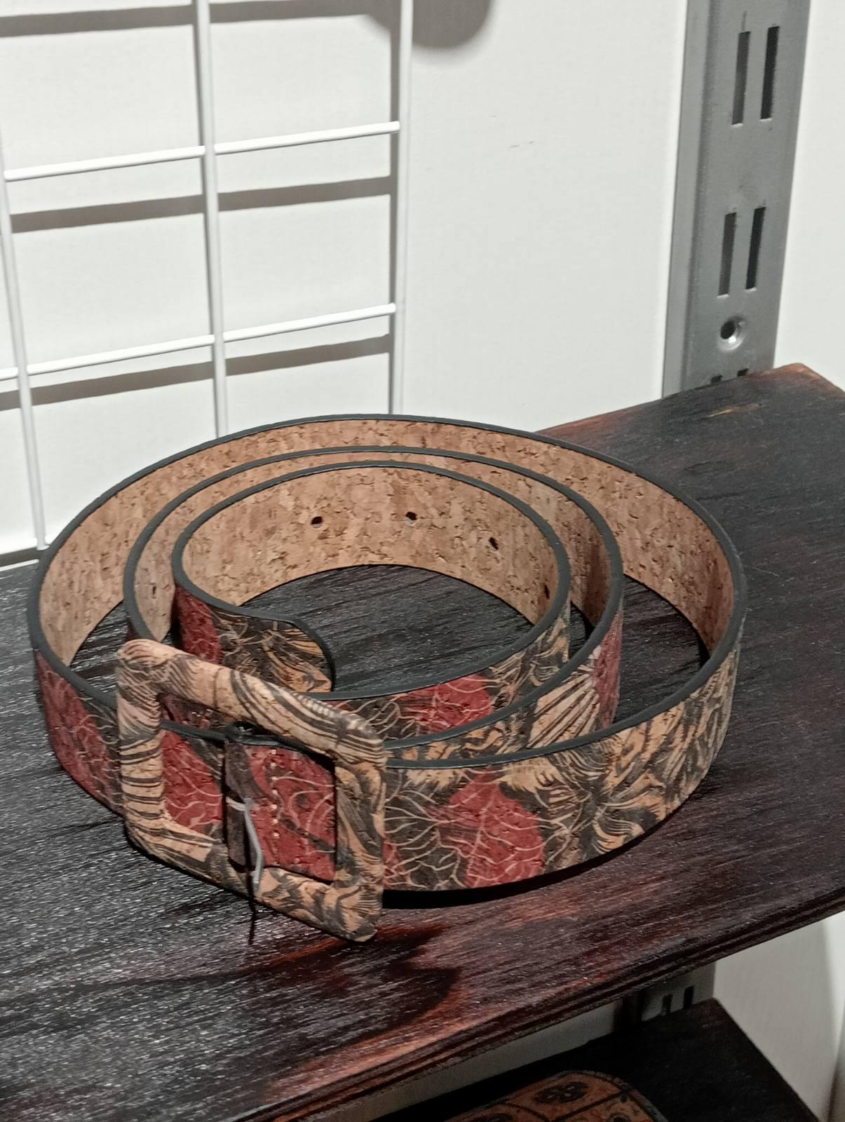 Ремінь з пресованого коркового матеріалу з кольоровим принтом (00148)