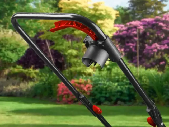 Газонокосарка електрична PARKSIDE PRM 1300 B2 1,3 кВт 32 см (2543024927) - фото 6 Газонокосарка електрична PARKSIDE PRM 1300 B2 1,3 кВт 32 см (2543024927) - фото 6