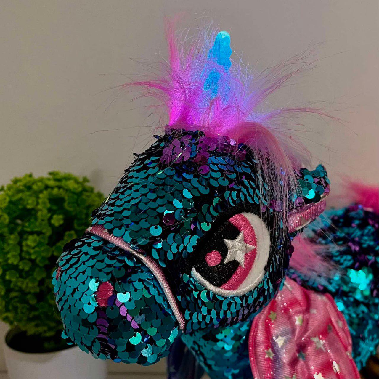 М'яка іграшка інтерактивна Казкова конячка-єдиноріг/повідець/звук/світло Зелений (M 6202 I UA) - фото 7