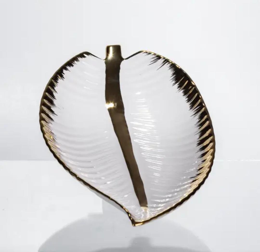 Блюдо сервировочное Yiwu Calla фарфоровое 40х21,5х5 см Белый с золотым (WH046)