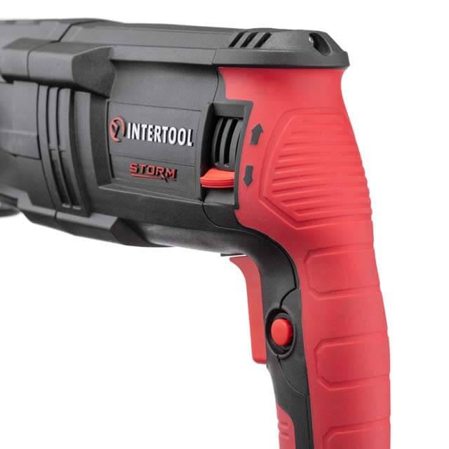 Перфоратор Intertool WT-0171 1000 Вт 3,2 Дж 0-1300 об/мин. 0-5100 уд/мин. 3 режима съемный быстрозажимной патрон (129928) - фото 7 Перфоратор Intertool WT-0171 1000 Вт 3,2 Дж 0-1300 об/мин. 0-5100 уд/мин. 3 режима съемный быстрозажимной патрон (129928) - фото 7