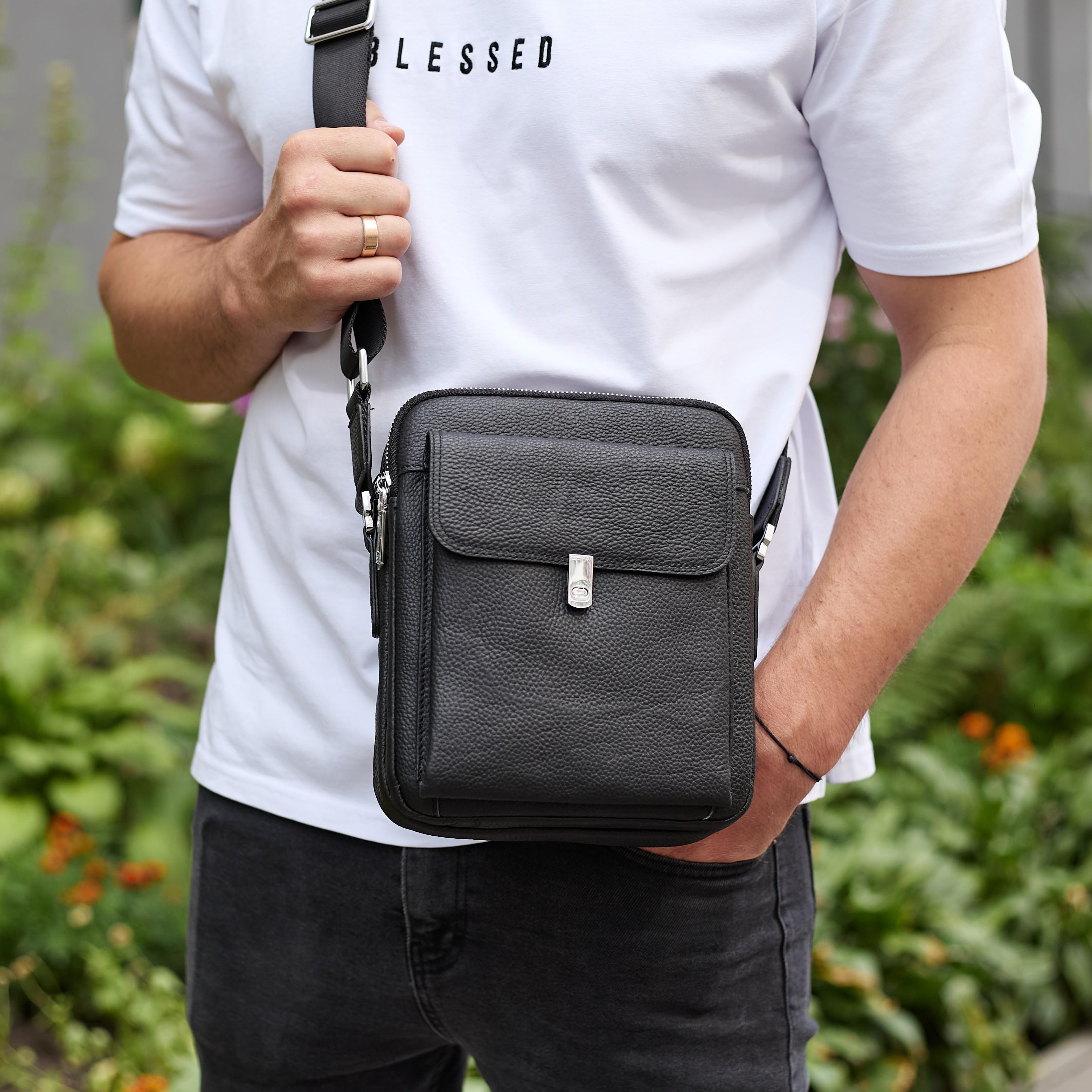 Мужская сумка-мессенджер кожаная Tiding Bag 24х20х8 см Черный