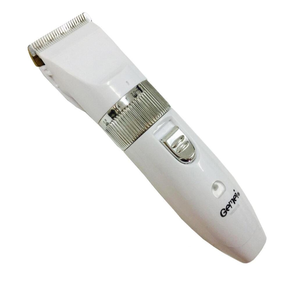 Аккумуляторная машинка для груминга Gemei PRO (GM-634)
