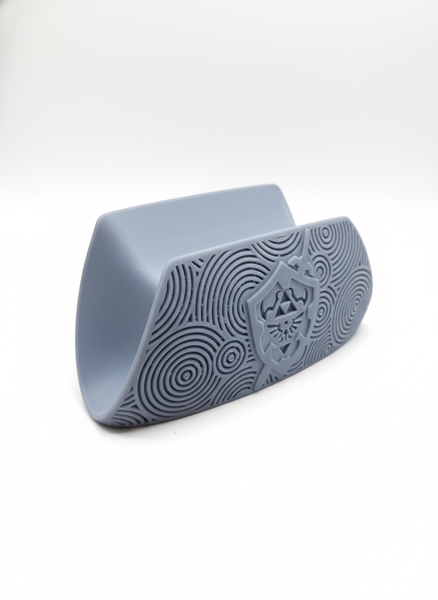 Подставка для контроллера Nintendo Switch Pro Щит Героя Серый (0355-1)