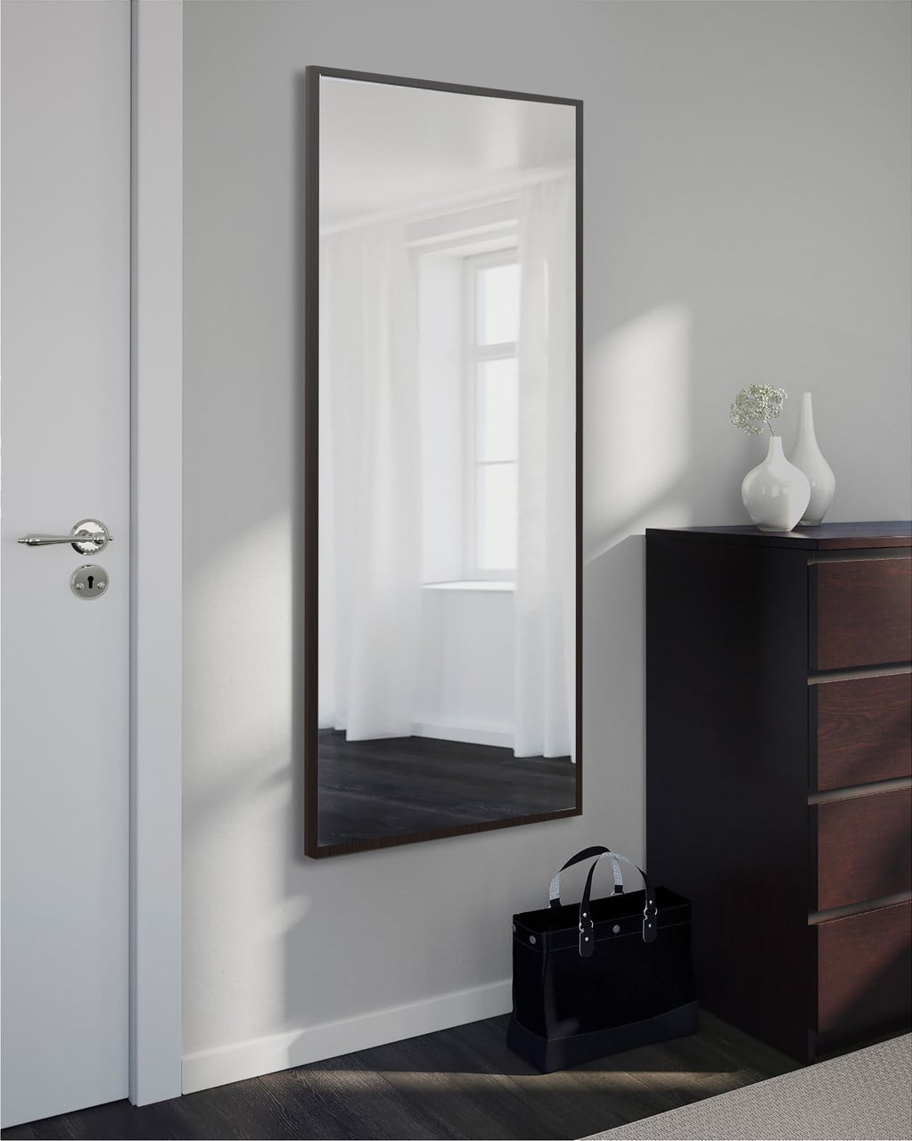 Зеркало настенное Art-Com 1300х600 мм Венге магия (ZR6) Зеркало настенное Art-Com 1300х600 мм Венге магия (ZR6)