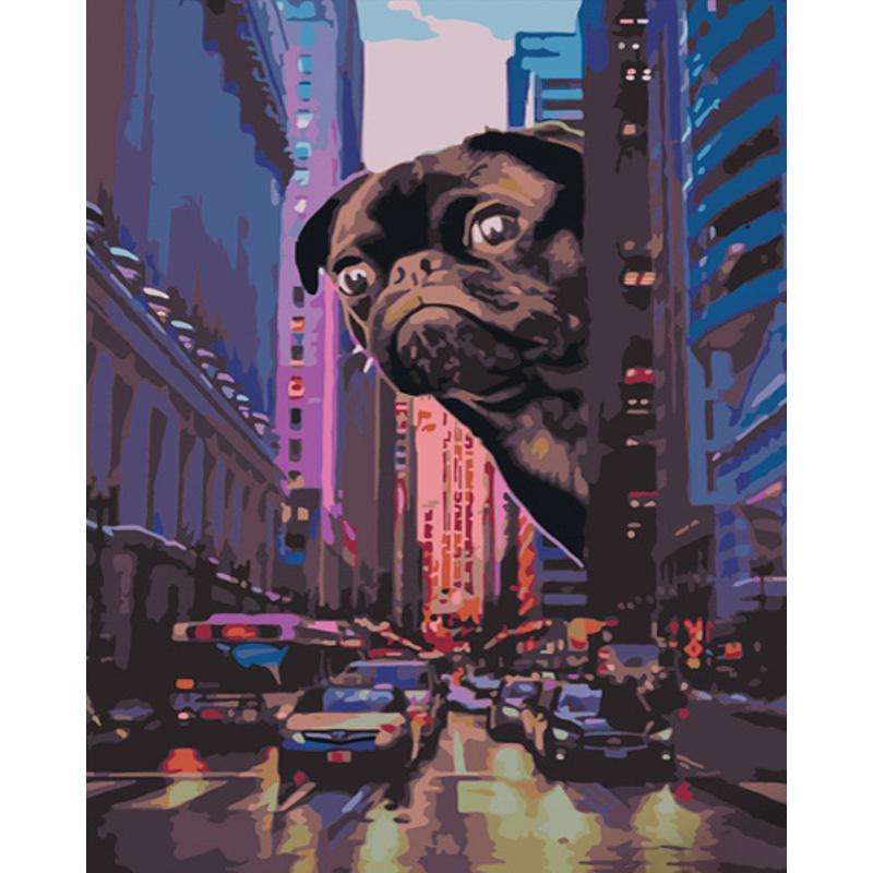 Картина по номерам Strateg Премиум Мопс среди города 40х50 см (GS701)
