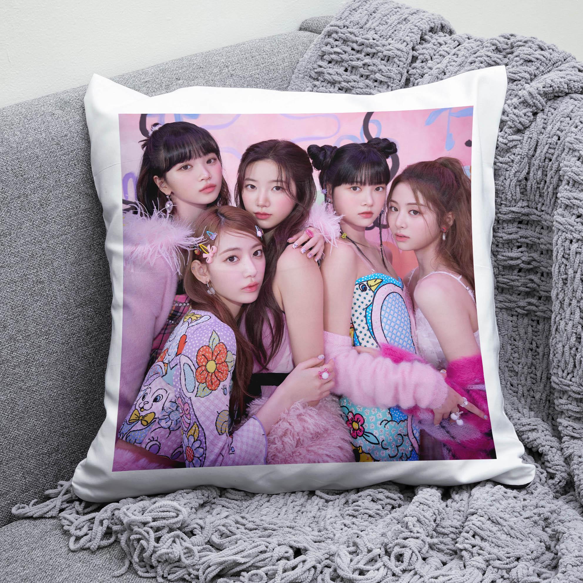 Плюшевая подушка квадрат с принтом K-Pop Le Sserafim