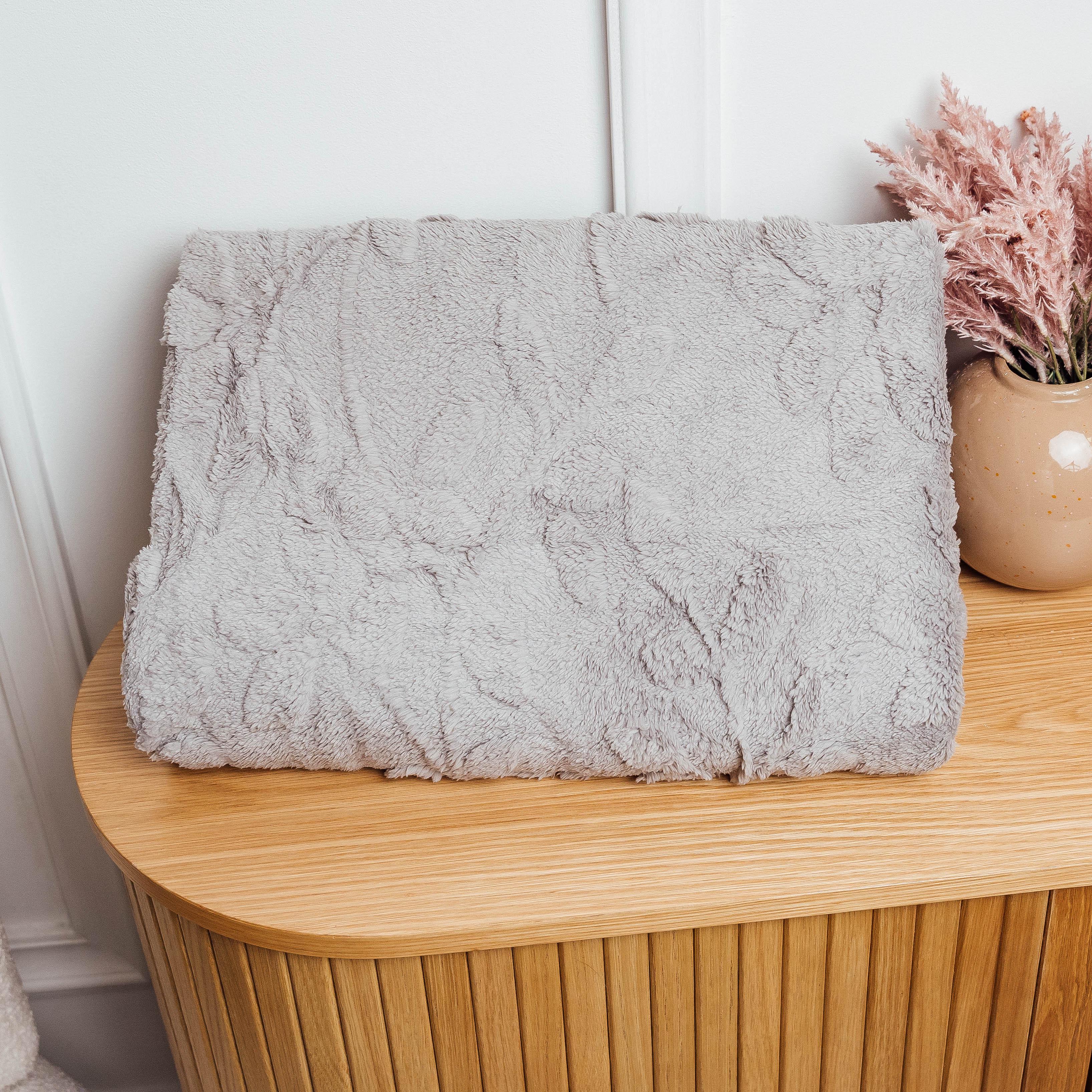 Плед Гілочка двоспальний Сірий (89084) Плед Гілочка двоспальний Сірий (89084)