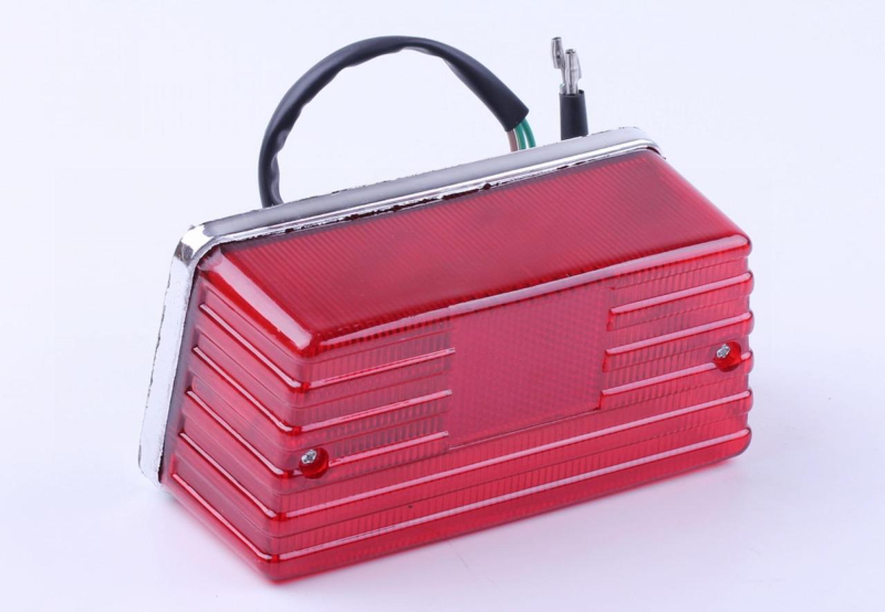 Стоп-сигнал в сборе AMG СВ125/150 (2177268191)