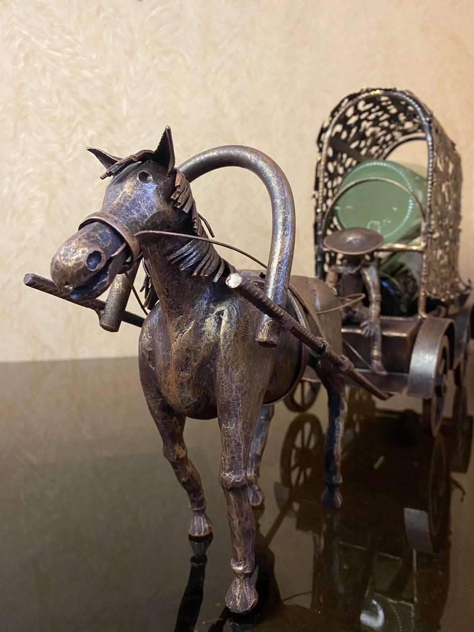 Підставка для пляшок Кінь на 2 шт. металева 33х15х60 см