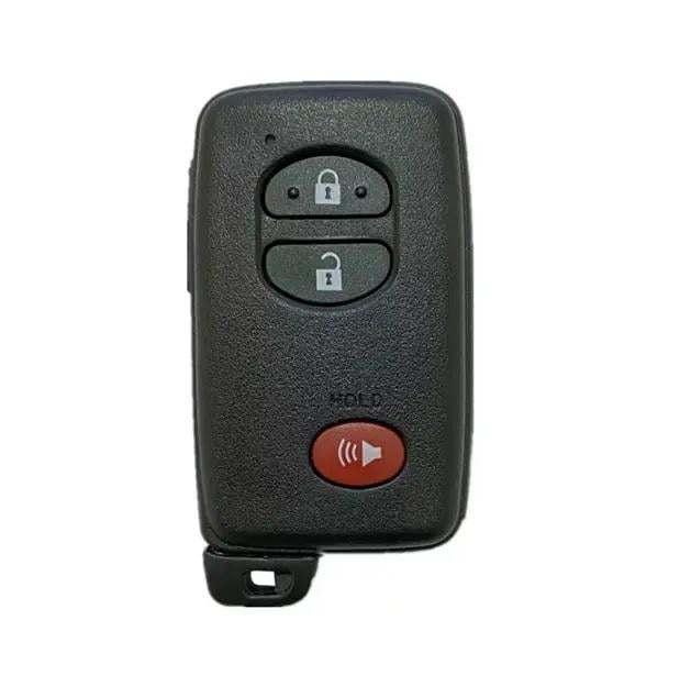 Автоключ со штатной охранной системой Toyota RK38 (HG94)
