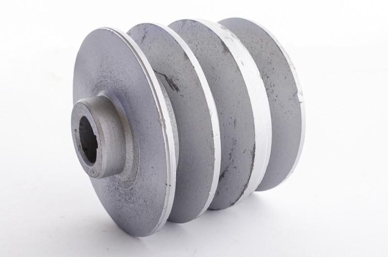 Шкив трехручейковый под шпонку для двигателей 168F 6,5 л.с. 19 мм (3557)