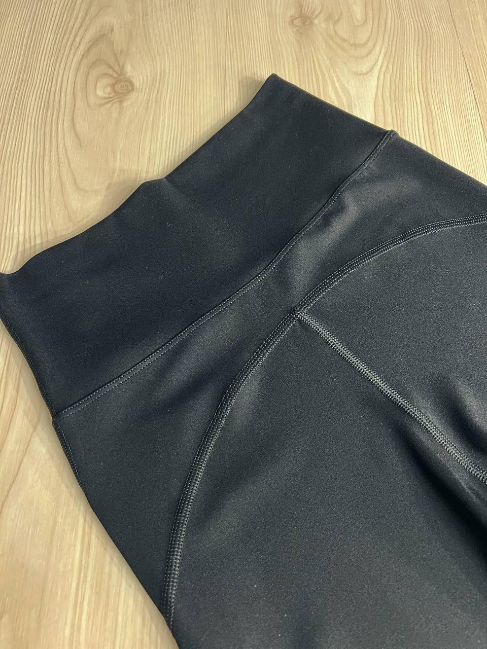 Лосини жіночі You are peri 8605 широкий пояс утяжка кльош від коліна L Чорний (3680) - фото 5 Лосини жіночі You are peri 8605 широкий пояс утяжка кльош від коліна L Чорний (3680) - фото 5