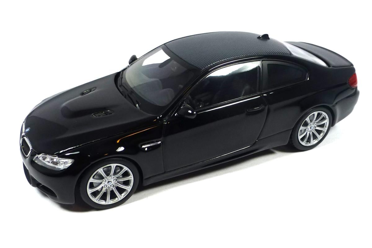 Модель автомобиля Maxichamps 1:43 BMW M3 E92 Sedan Black Metallic (940026320)