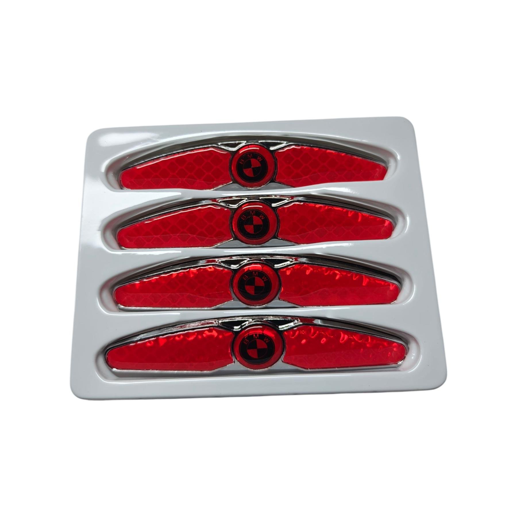 Накладки-катафоты на двери автомобиля с логотипом BMW от царапин и вмятин Красный карбон (2402316984)