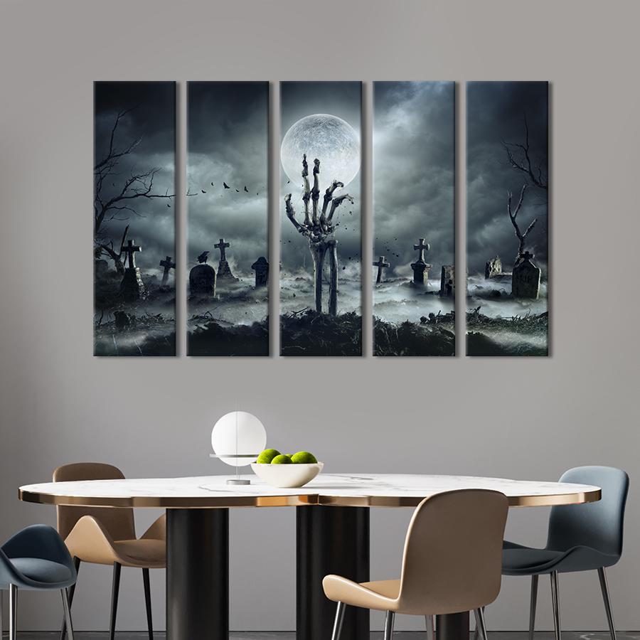Модульная картина из 5 частей на холсте Оживший во время полнолуния мертвец 132x80 см (535-51)
