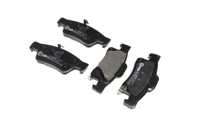Гальмівні колодки дискові BREMBO Jeep Grand Cherokee 4 3.6 v6 5.7 v8 2010- задні (P37016)
