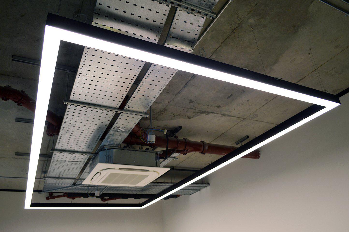 Подвесной светильник светодиодный CLEAR LIGHT Verona-R прямоугольник 300 Вт 3000К 1980х3020 мм Черный (VR300198-30211) - фото 2 Подвесной светильник светодиодный CLEAR LIGHT Verona-R прямоугольник 300 Вт 3000К 1980х3020 мм Черный (VR300198-30211) - фото 2