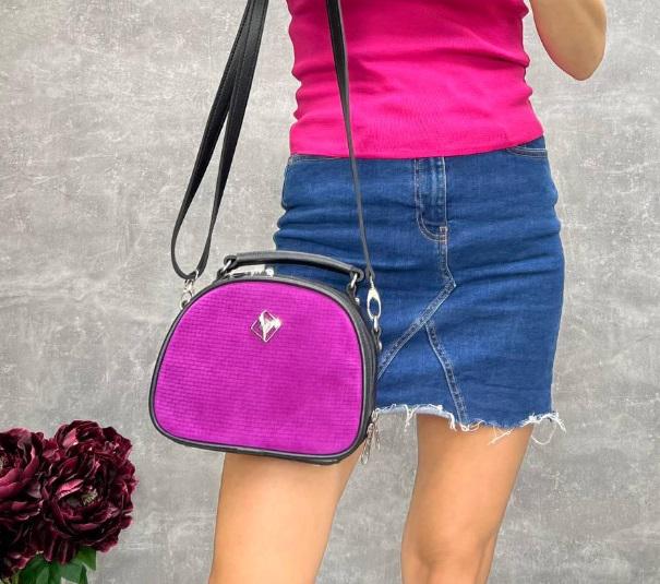 Сумка через плече жіноча сучасна міська екошкіра/натуральна замша 22х17х9 см Фіолетовий - фото 1