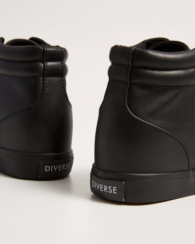 Кроссовки высокие женские из эко-кожи Diverse SELENI р. 39 Черный (5902598500021) - фото 4 Кроссовки высокие женские из эко-кожи Diverse SELENI р. 39 Черный (5902598500021) - фото 4