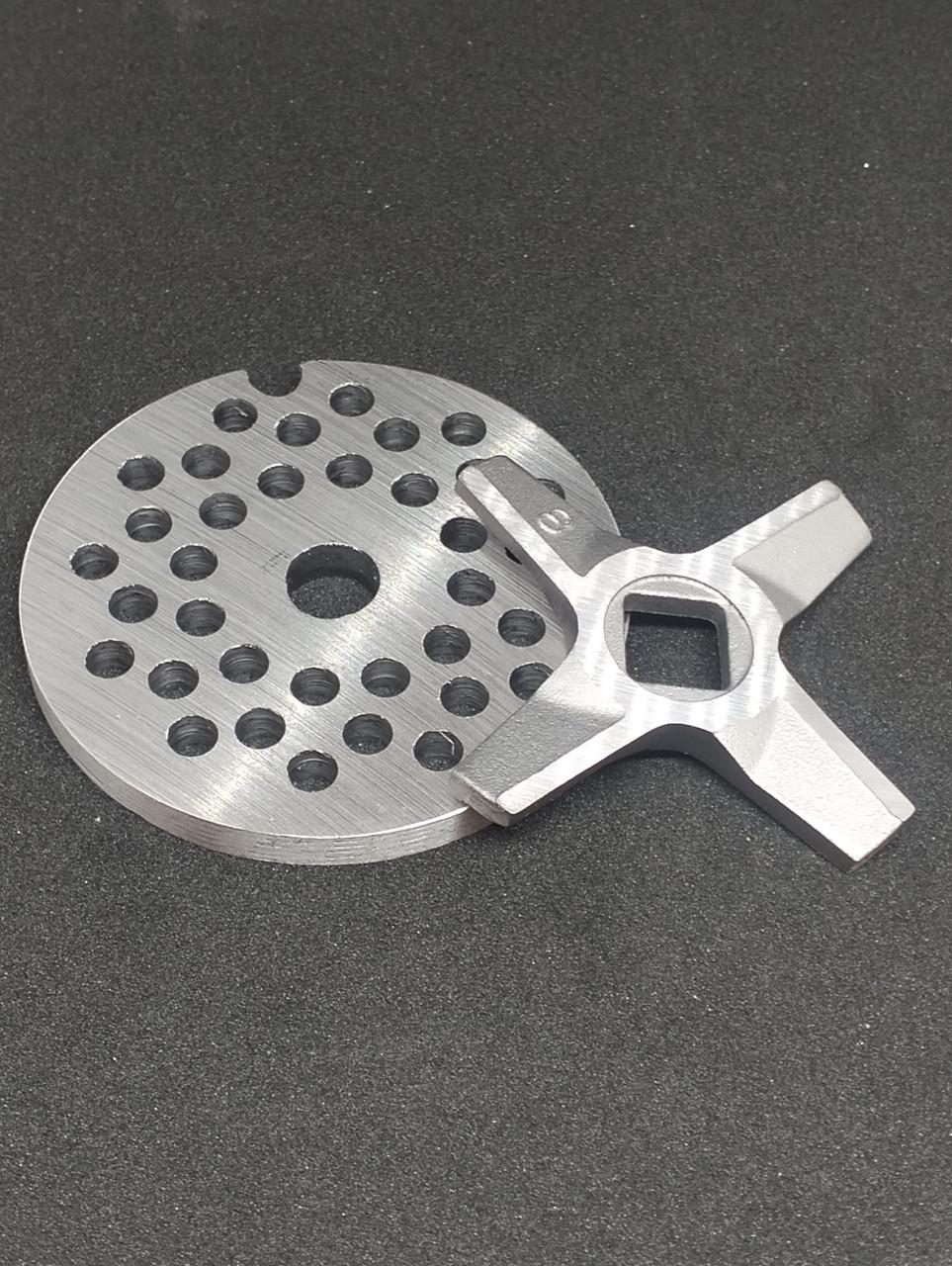 Нож и решетка мясорубки Bosch MFW3X18W (2881942971)