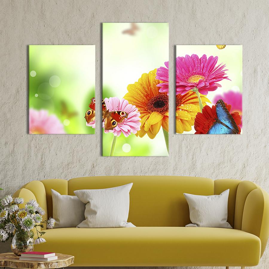 Модульная картина на холсте Триптих Бабочки на герберах 141x90 см (258-32)