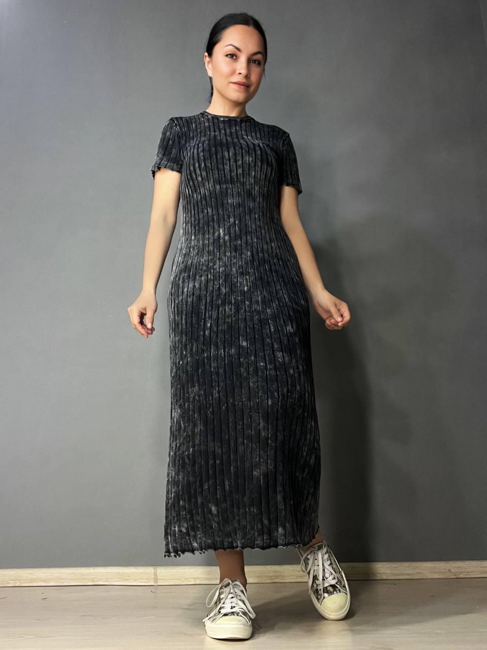 Сукня жіноча Fashion 3042 довга трапеція трикотажна в рубчик OS Чорний (26404734) - фото 1 Сукня жіноча Fashion 3042 довга трапеція трикотажна в рубчик OS Чорний (26404734) - фото 1