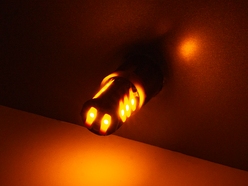 Автомобильная лампа светодиодная LEDUA T10-7020-11 SMD 12V Желтый (1077) - фото 2