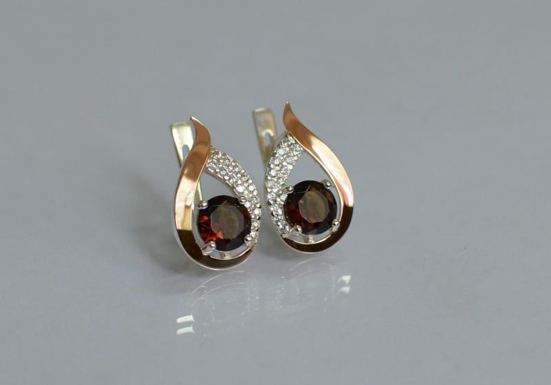 Серебряные серьги Sil с золотыми накладками 144s-5 Гранат (Sil-1160)