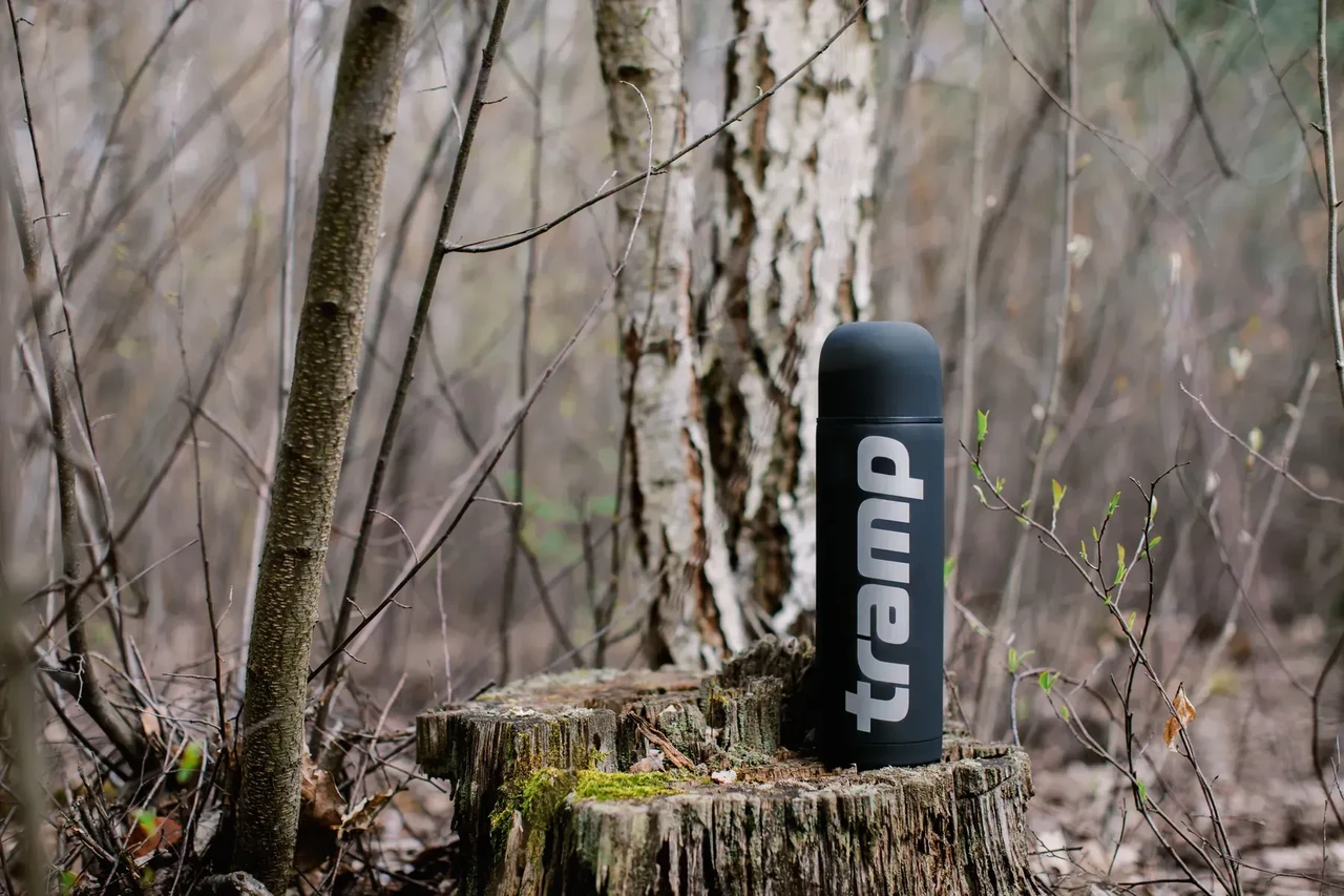 Термос Tramp Soft Touch для чаю та кави 1 л Чорний (TRC-109-black) - фото 7 Термос Tramp Soft Touch для чаю та кави 1 л Чорний (TRC-109-black) - фото 7