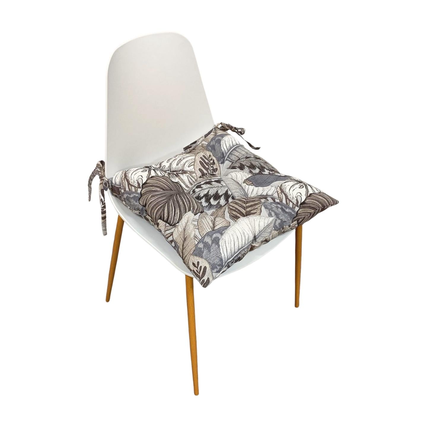 Подушка для стула eGarden NASTIA GRIS холофайбер с завязками 40x40x8 см (5670) Подушка для стула eGarden NASTIA GRIS холофайбер с завязками 40x40x8 см (5670)