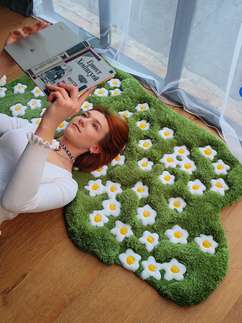 Килим ручної роботи з об'ємним візерунком Ромашкове поле 50х50 см - фото 4 Килим ручної роботи з об'ємним візерунком Ромашкове поле 50х50 см - фото 4