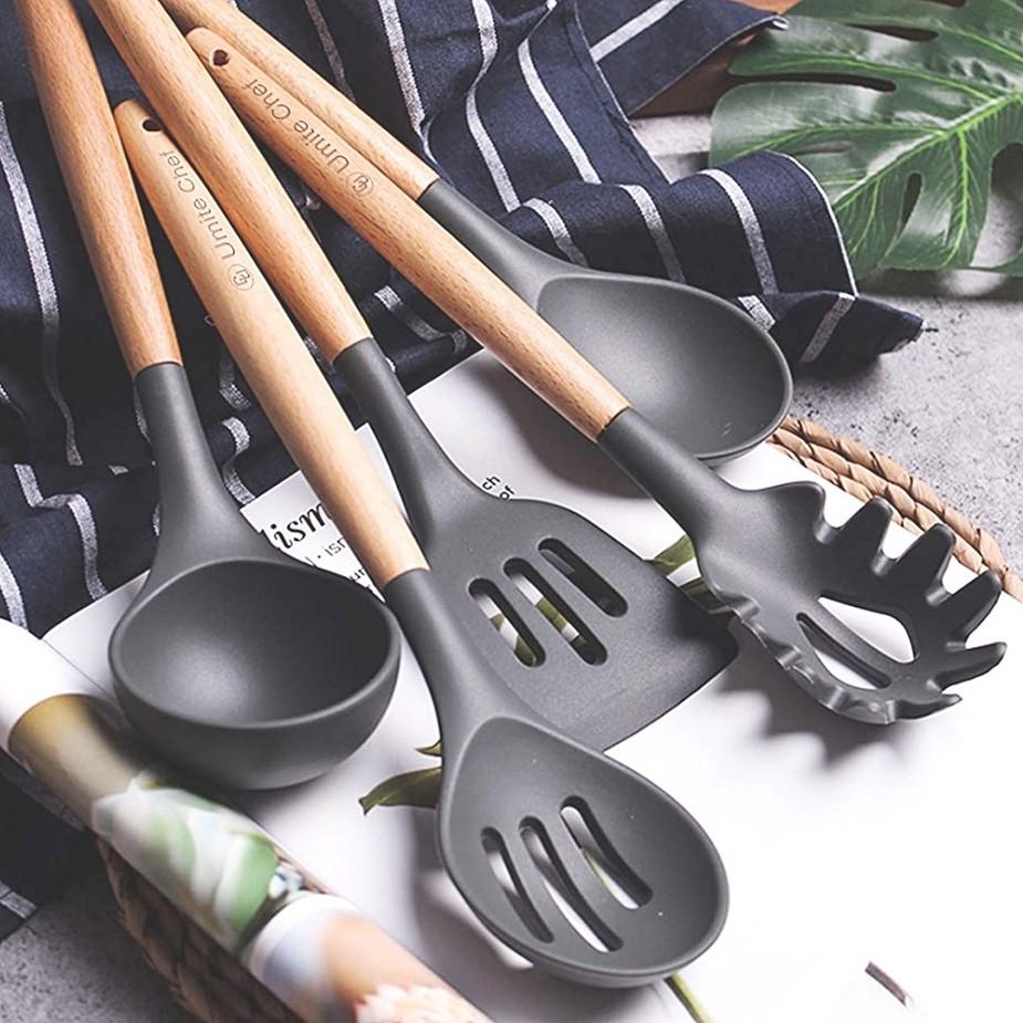 Кухонный набор из 24 пр. Kitchen Art с бамбуковой ручкой Серый - фото 5 Кухонный набор из 24 пр. Kitchen Art с бамбуковой ручкой Серый - фото 5