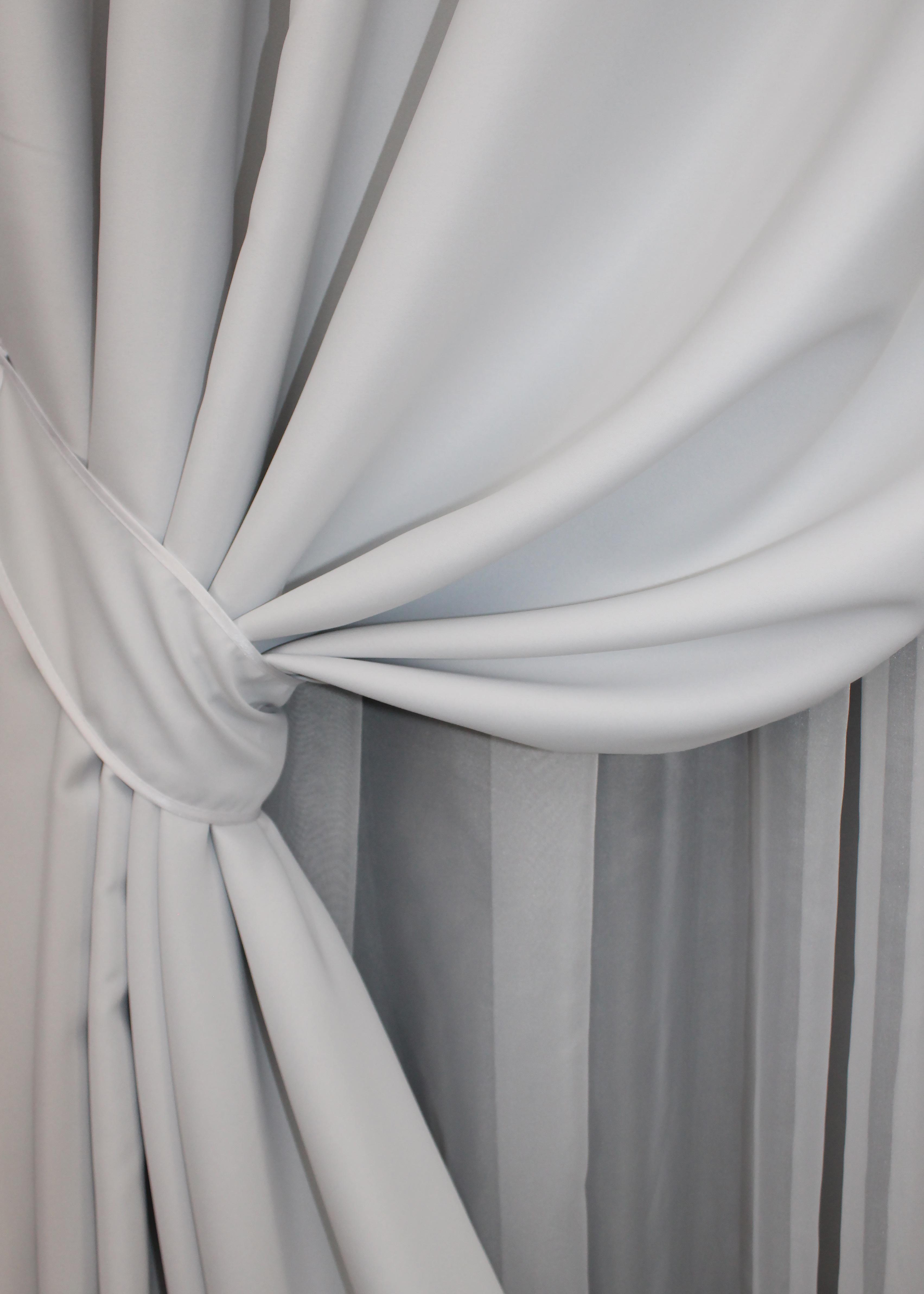 Комплект штор на люверсах VR-Textil Midnight №1223ш 150х270 см 2 шт. Світло-сірий (37-0112) - фото 3 Комплект штор на люверсах VR-Textil Midnight №1223ш 150х270 см 2 шт. Світло-сірий (37-0112) - фото 3