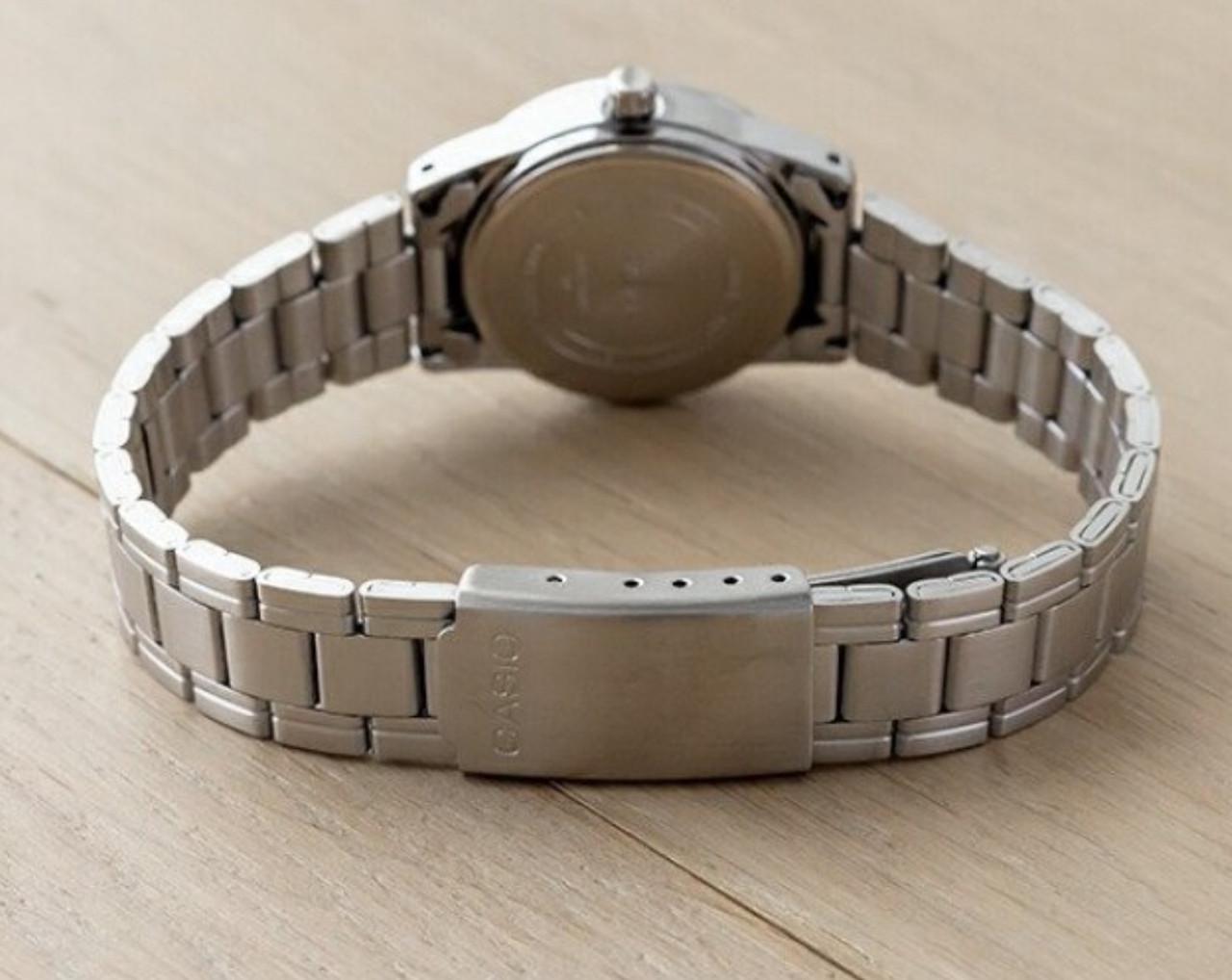 Наручные часы женские Casio LTP-V001D-7B d 25 мм Серебряный/Серый (2565634665) - фото 5