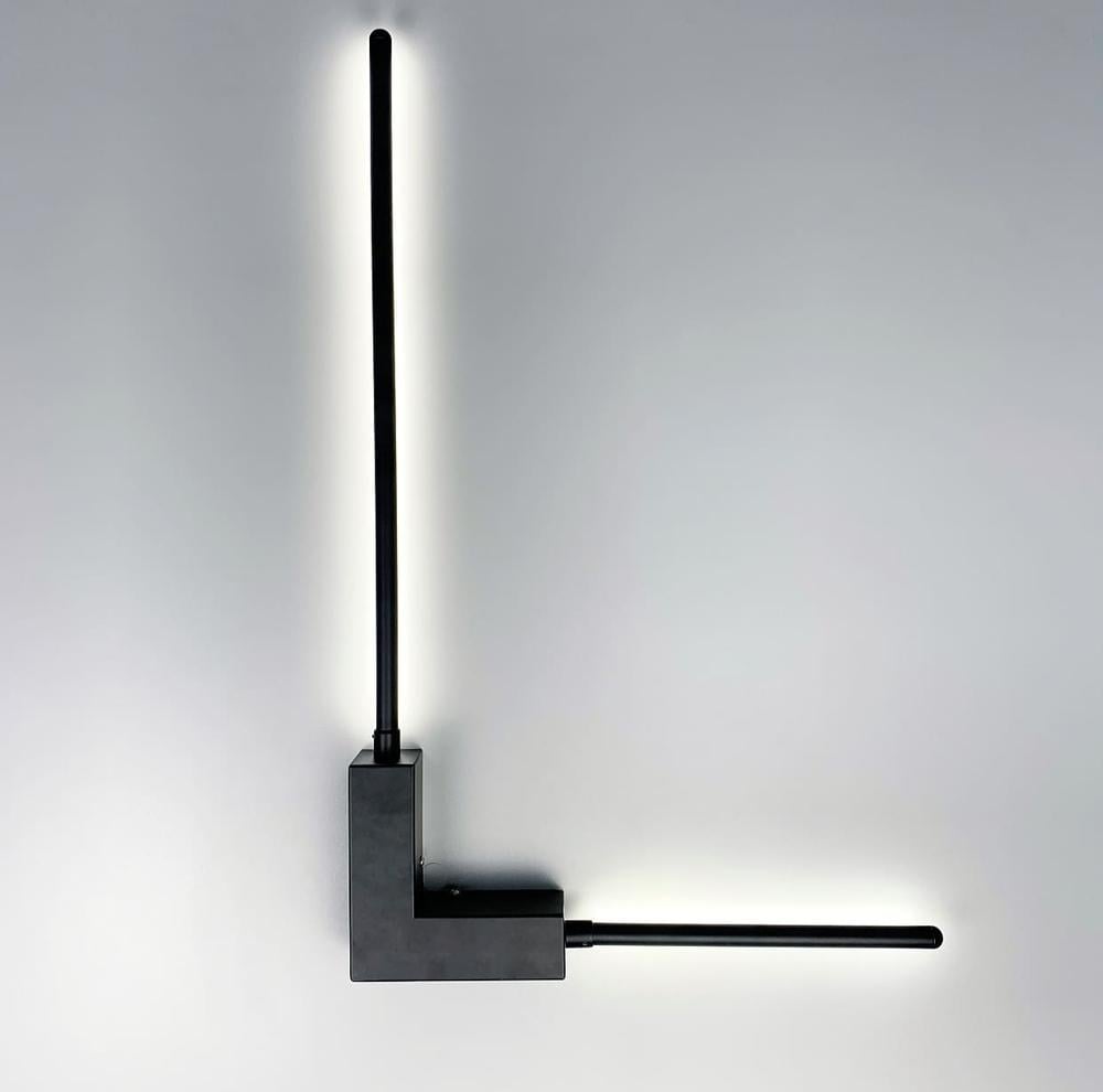 Светильник настенный светодиодный Light House LNF-17433 11W 67 см Черный