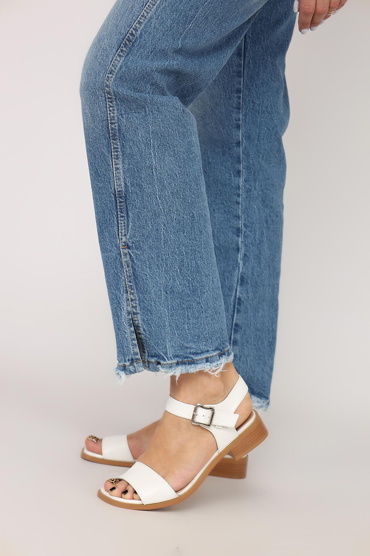 Джинсы женские Straight ЦБ-00272490 р. 42 Голубой (SKT001051430) - фото 4