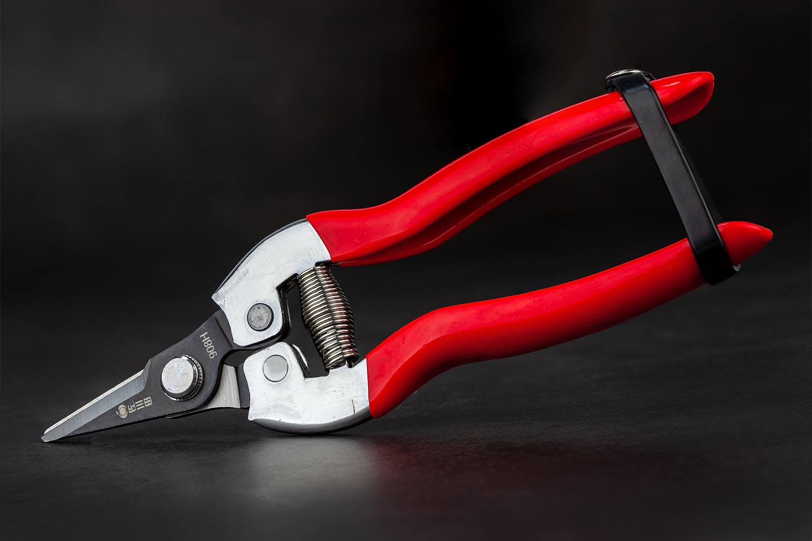 Садові ножиці Sagawata з нержавіючої сталі 168 мм (908H) - фото 6 Садові ножиці Sagawata з нержавіючої сталі 168 мм (908H) - фото 6