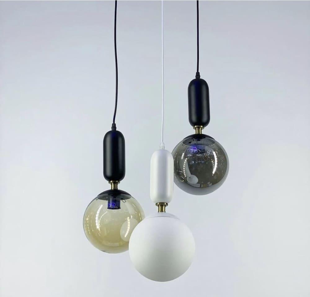 Підвісний світильник LineF з об'ємним плафоном Чорний/Бурштиновий (12015/1 BK+AM) - фото 2 Підвісний світильник LineF з об'ємним плафоном Чорний/Бурштиновий (12015/1 BK+AM) - фото 2