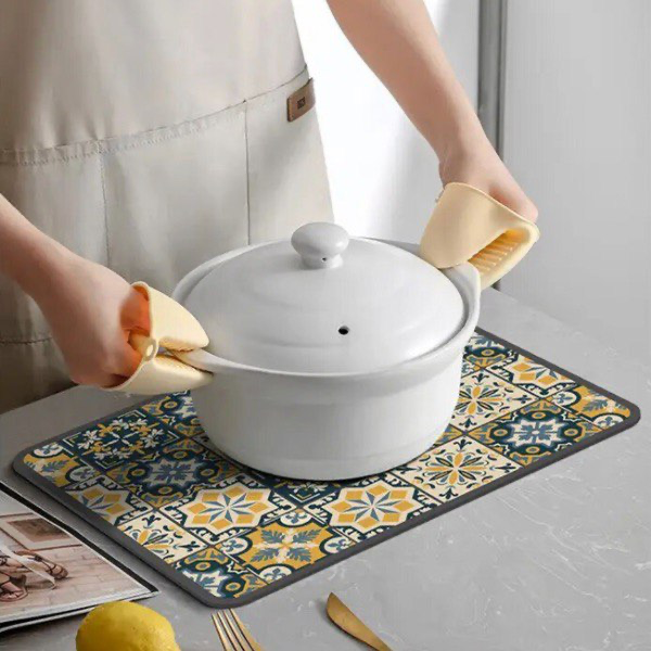 Коврик для сушки посуды M00387 с антискользящей основой влагопоглощающий 60х40 см - фото 5 Коврик для сушки посуды M00387 с антискользящей основой влагопоглощающий 60х40 см - фото 5