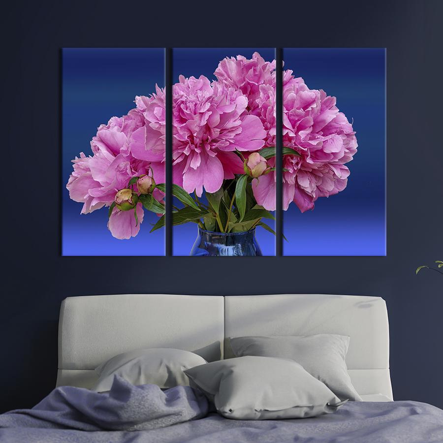 Картина на холсте триптих Восхитительные розовые пионы 78x48 см (907-31)